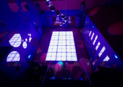 Disco bar effect lighting installation