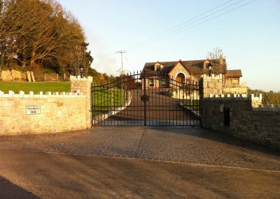 Twin leaf automated gate and intercom system installation